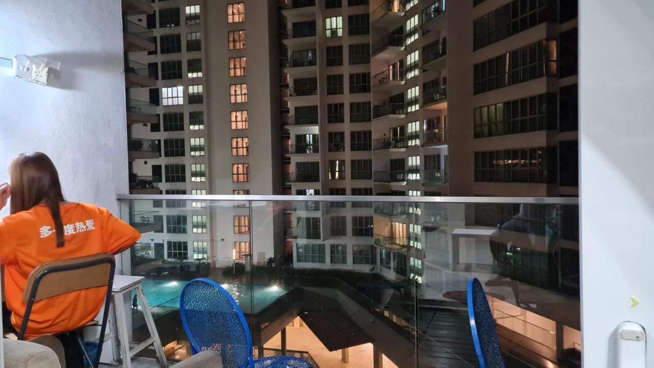 Hostel At Regalia Sky Pool Kuala Lumpur Exterior foto